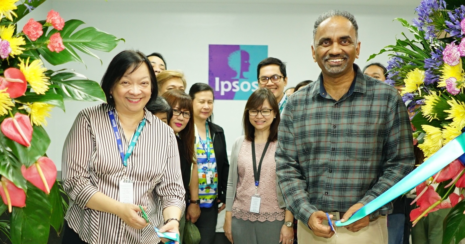 ipsos_ribbon_cutting.jpg