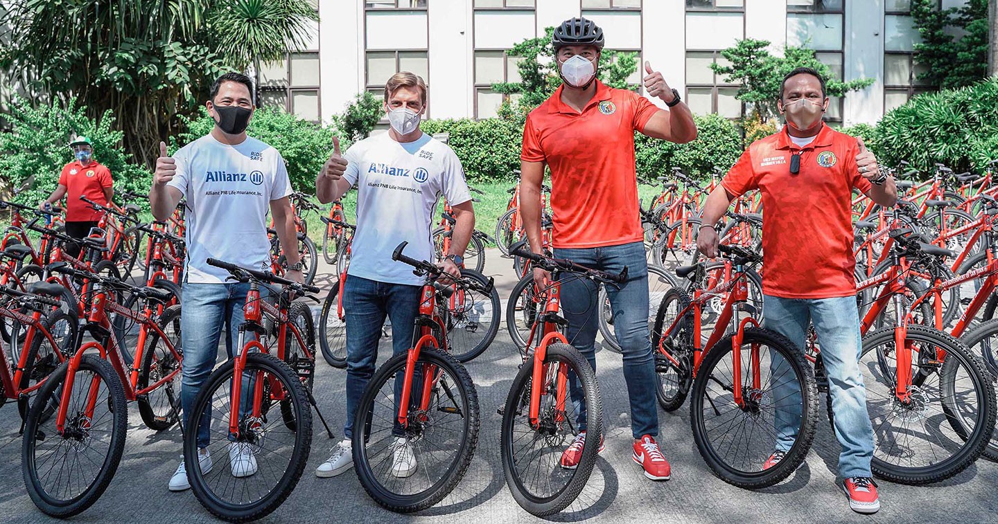 Sustainability Allianz PNB Life unveils the Philippines first solar-powered bike pit stop in San Juan