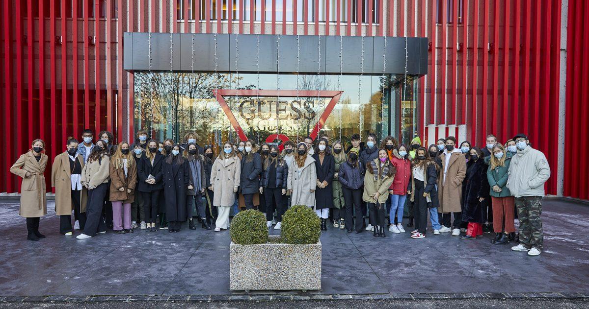 Guess europe top