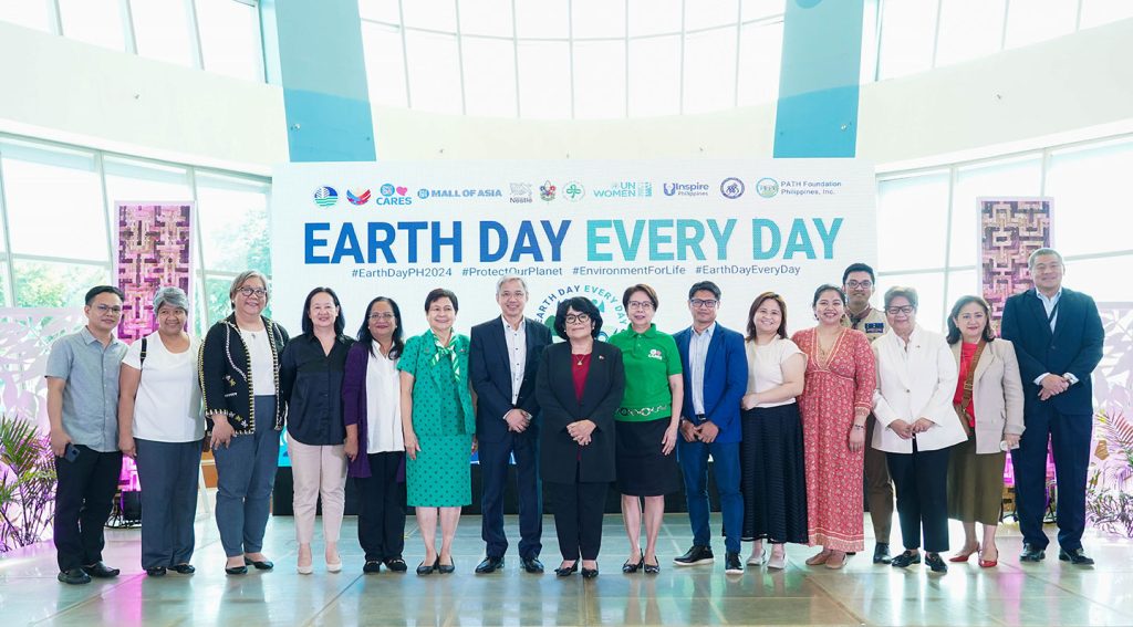 Building a greener future SM Supermalls DENR and partners launch Earth Day Every Day Project INS 3