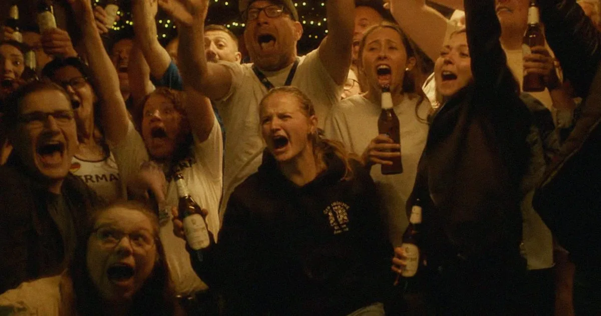 Bitburger and Serviceplan celebrate the emotional power of football hero