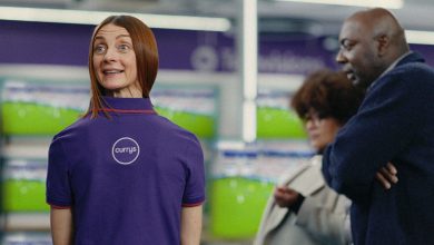 Currys experts avoid football to help customers hero