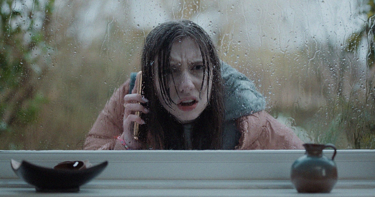 Cadbury Dairy Milk creates distracted hero