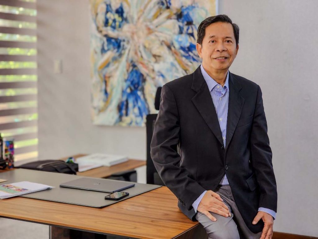 Smart collaborates with Adobe and Amdocs insert